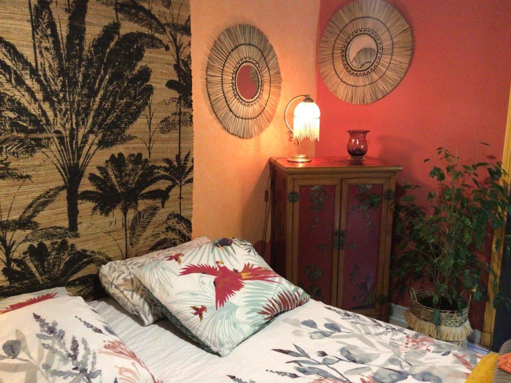 Postel nebo postele na pokoji v ubytování Le gîte de Gascogne