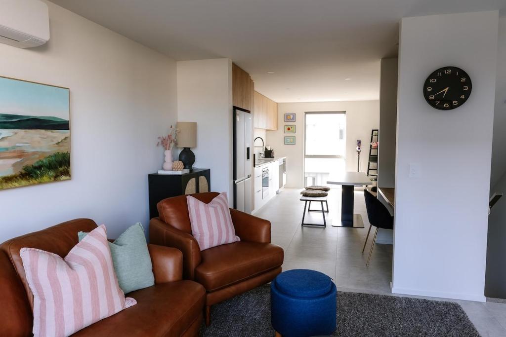 Family Friendly - Close to new stadium - Resim 30