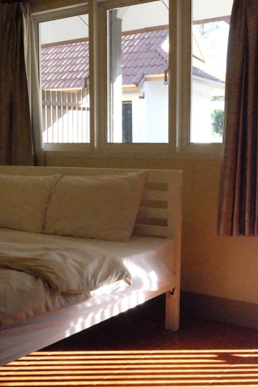 ศรีสุภาวดีรีสอร์ท-Srisupawadee resort - Habitación Estándar Con Cama Queen