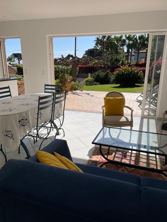 VILLA SAINTE MAXIME , la nartelle