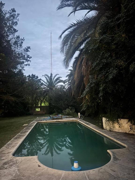 casa independiente dentro de un quinta