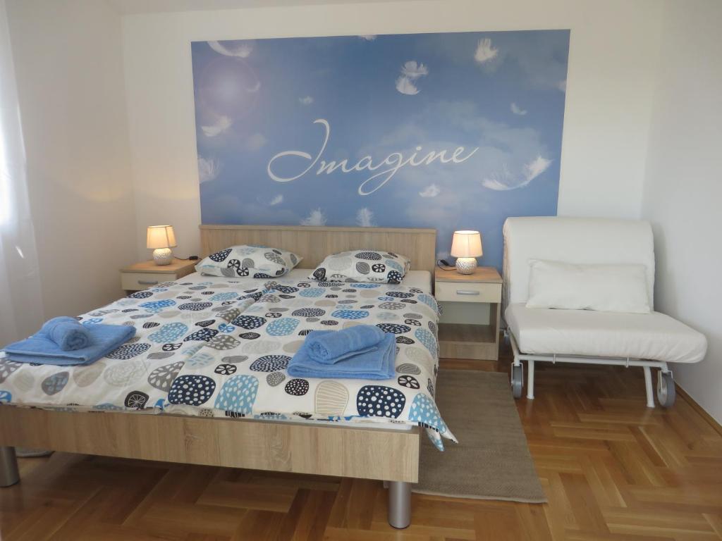 Posteľ alebo postele v izbe v ubytovaní Filipovic Apartments with Pool