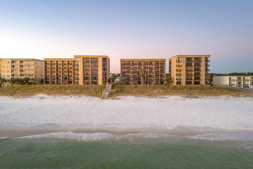 Wyndham Garden Fort Walton Beach Destin - Housity
