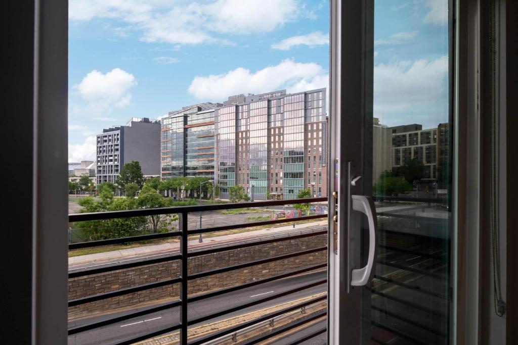 Balkón nebo terasa v ubytování Reside NoMa, a Wyndham Residence