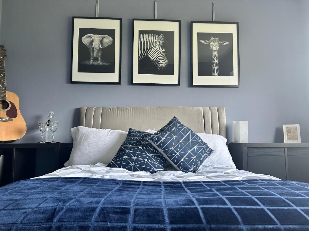 Voodi või voodid majutusasutuse Follies Suites Ballyvoile toas