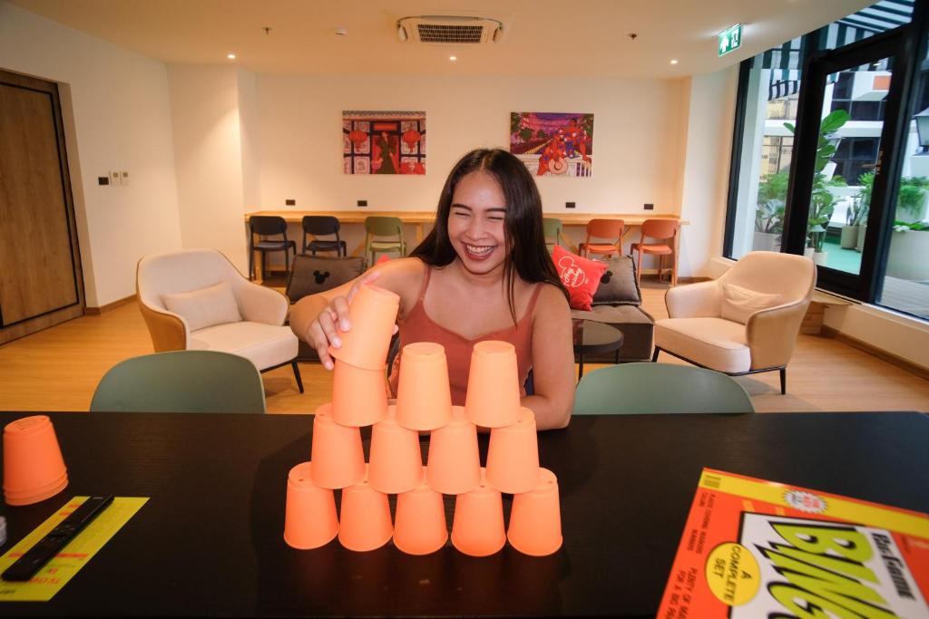 Lub d Bangkok Chinatown - Steps from Sam Yod MRT Station - Resim 17