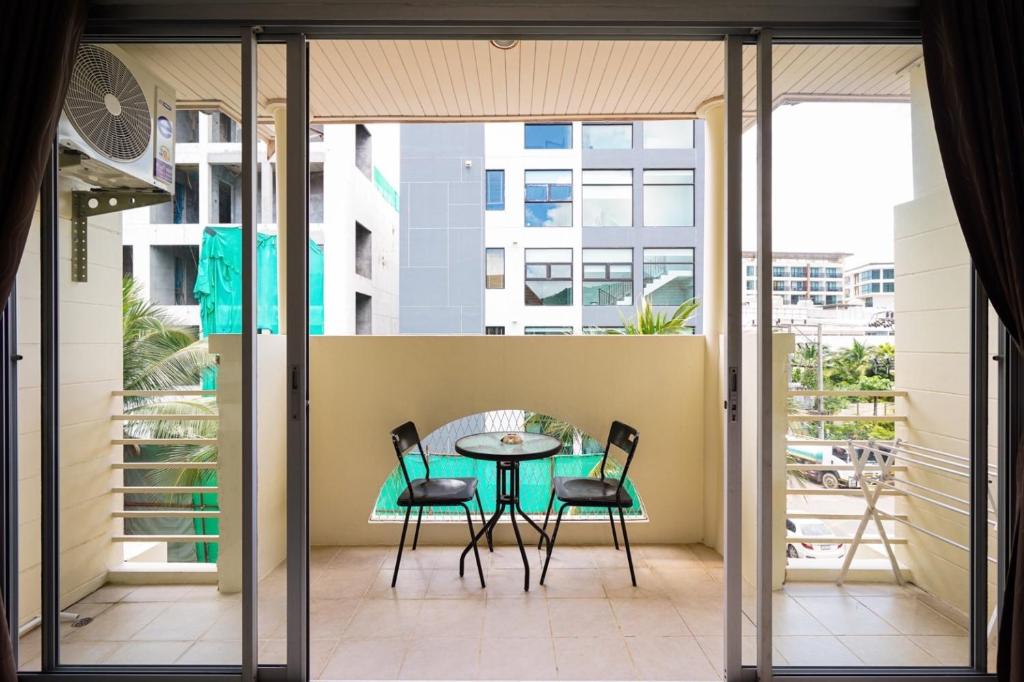 Where to stay in Phuket Kata Beach - OK Phuket Hostel