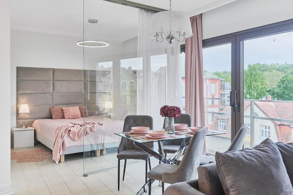Posedenie v ubytovaní Apartamenty Świnoujście - Kormoran