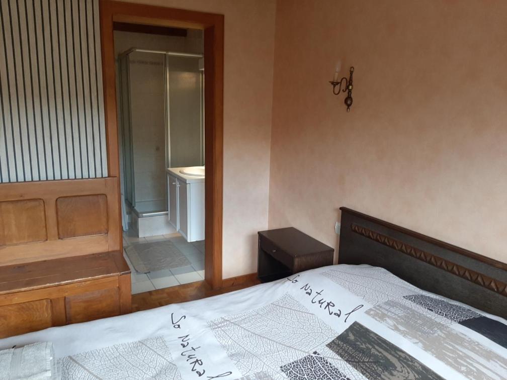 Postel nebo postele na pokoji v ubytování Chambres d'hôtes Monicala