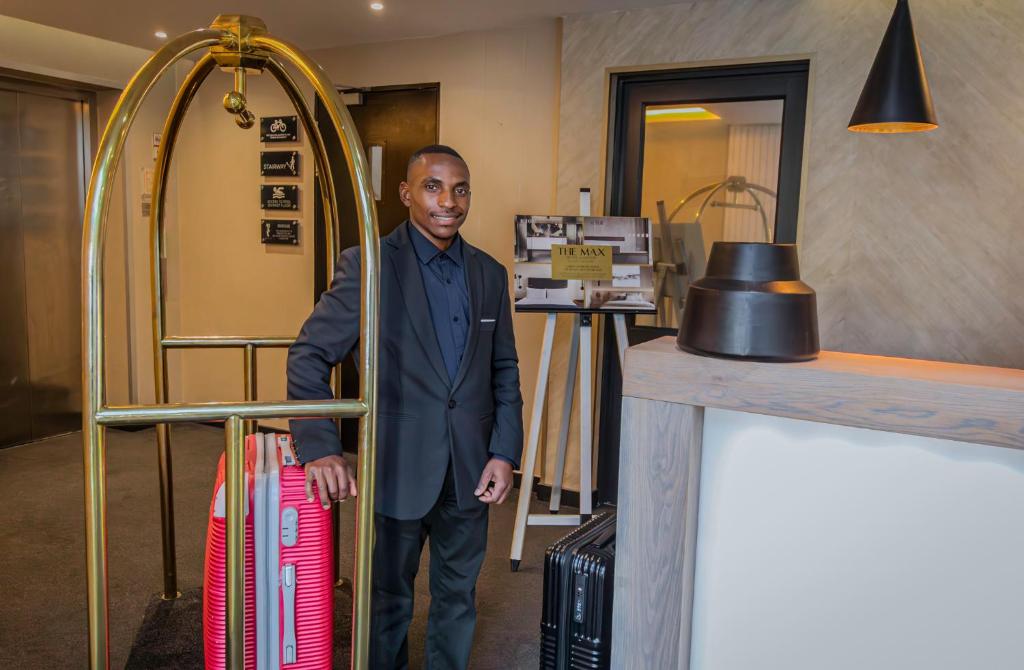 Miembros del personal de The Max Hotel Sandton