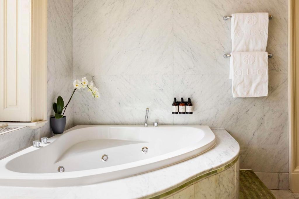 NH Collection Prague Carlo IV - Resim 34