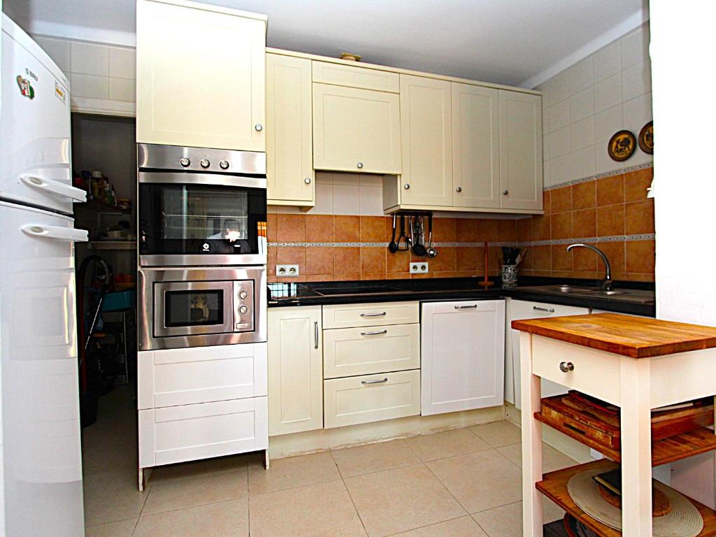 Kuchnia lub aneks kuchenny w obiekcie Casablanca Villas