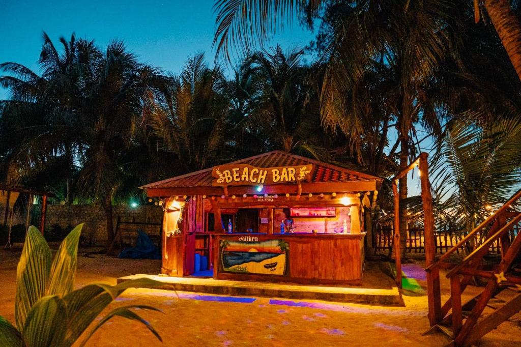 Fotografie z fotogalerie ubytování Mithra Paradise Beach Hotel v destinaci Nilaveli
