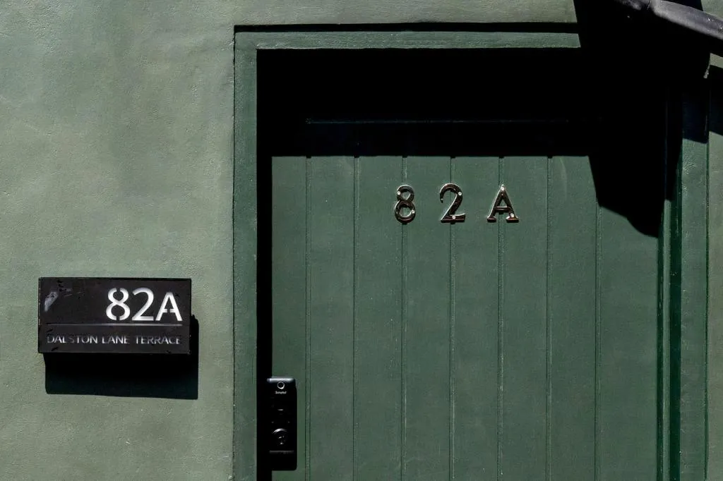82A Dalston Lane Terrace