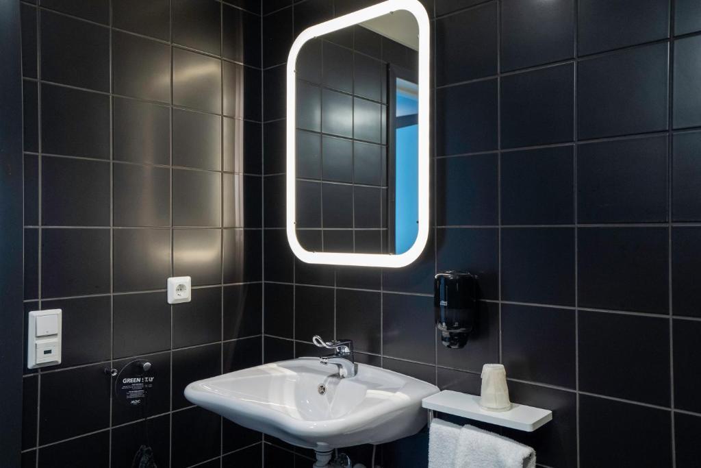 Magic Hotel Solheimsviken - Resim 23