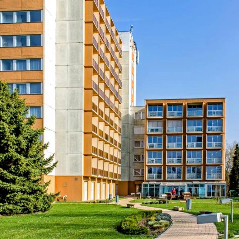 Budova, v ktorej sa apartmán nachádza
