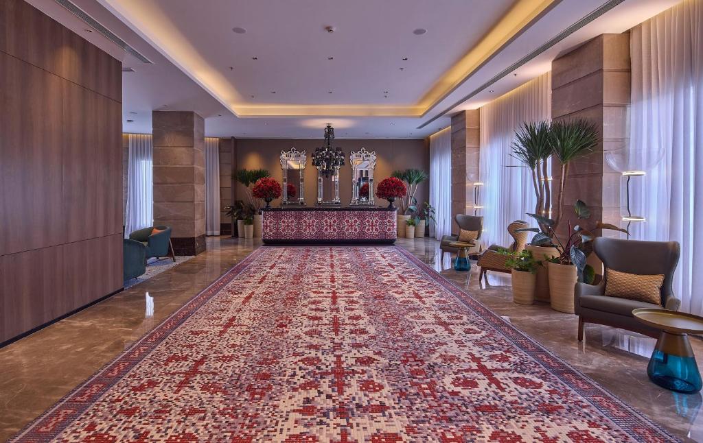 ICONIQA - The Lifestyle Hotel of Mumbai