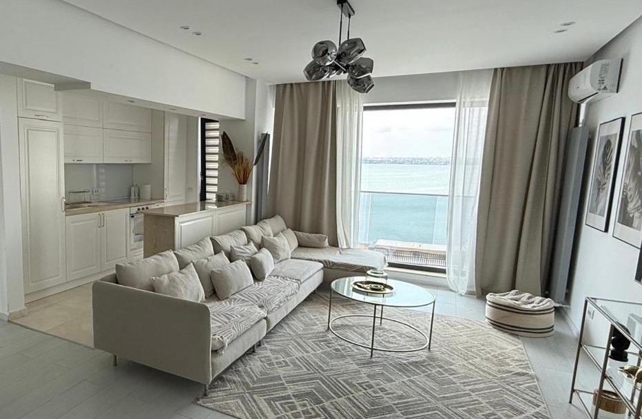 Sunset Lake Apartments - Mamaia Nord - Hizvo