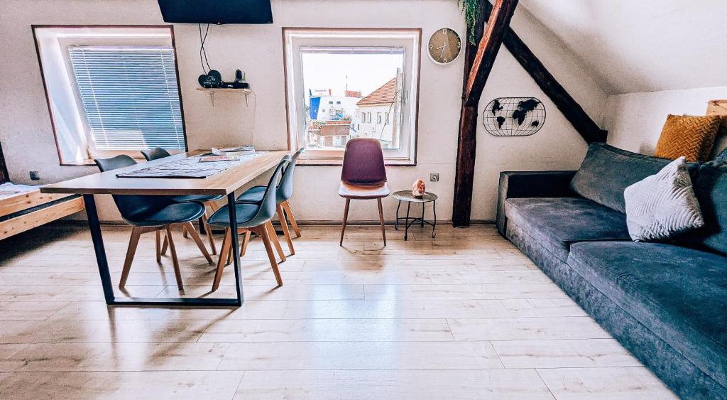 LTE Apartments - 