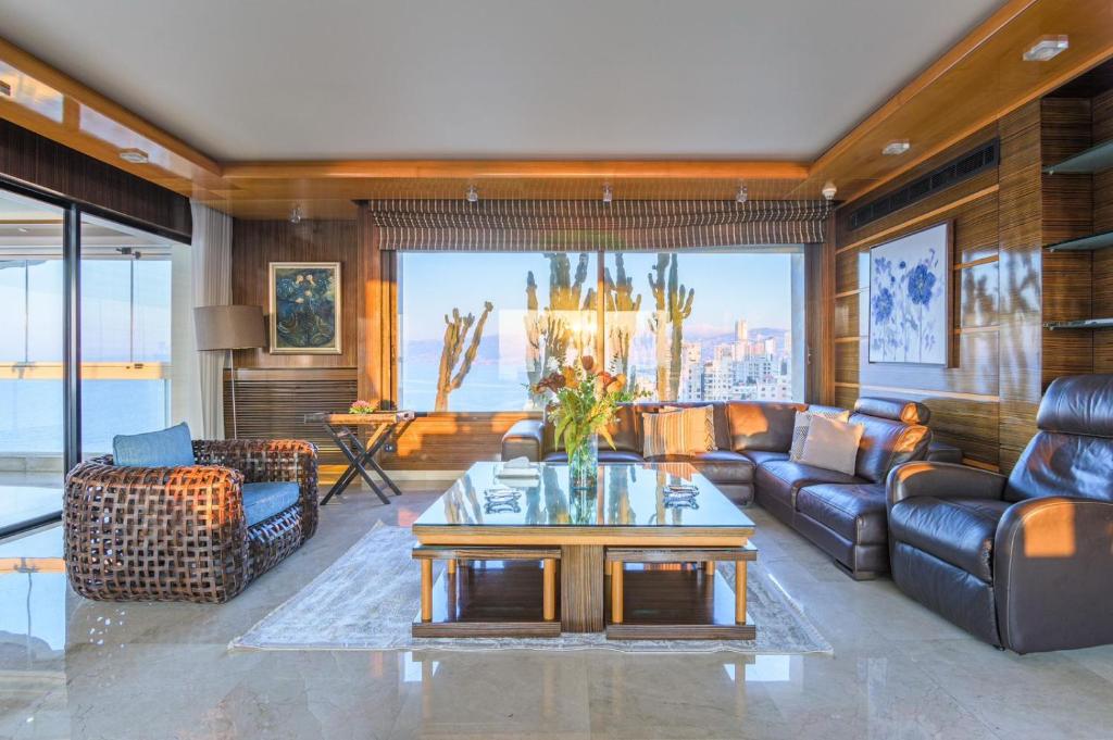 Posezení v ubytování Lahoya Suites