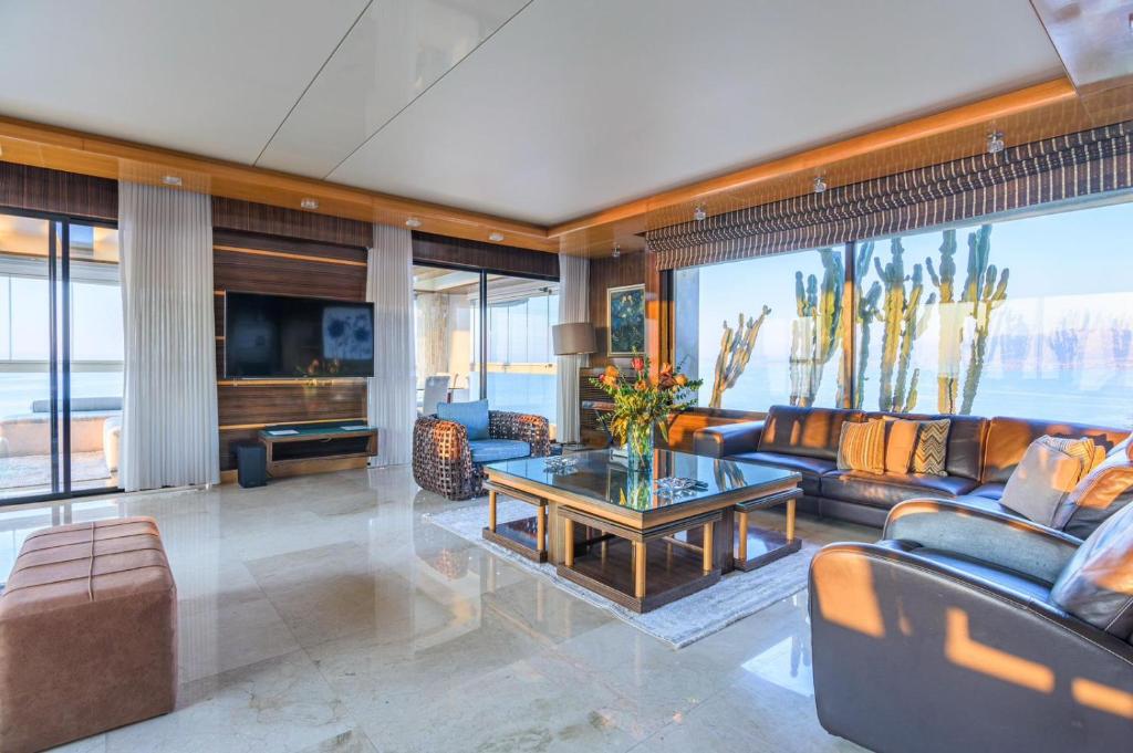 Posezení v ubytování Lahoya Suites