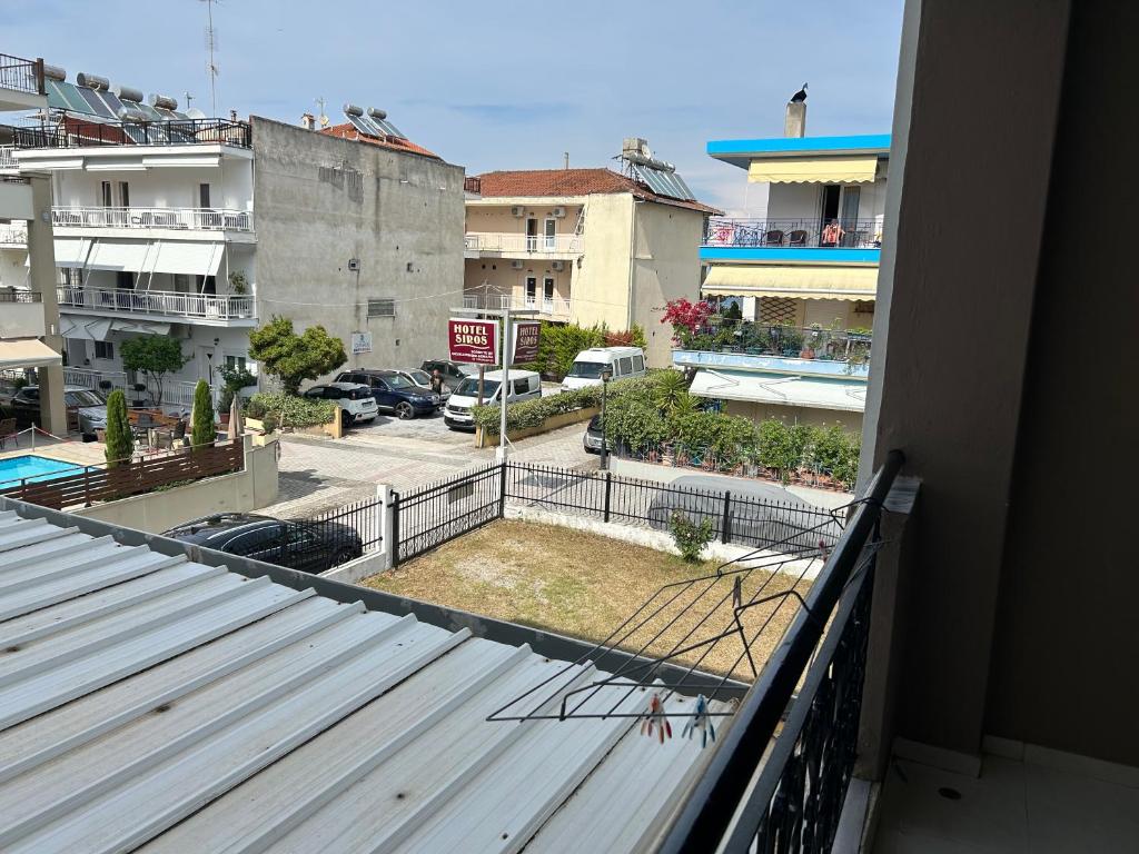 Budova, kde se aparthotel nachází