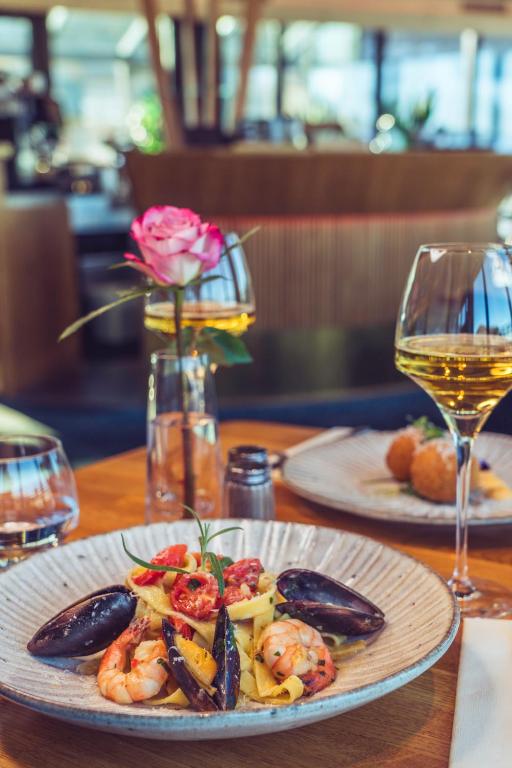 Magic Hotel Solheimsviken - Resim 44