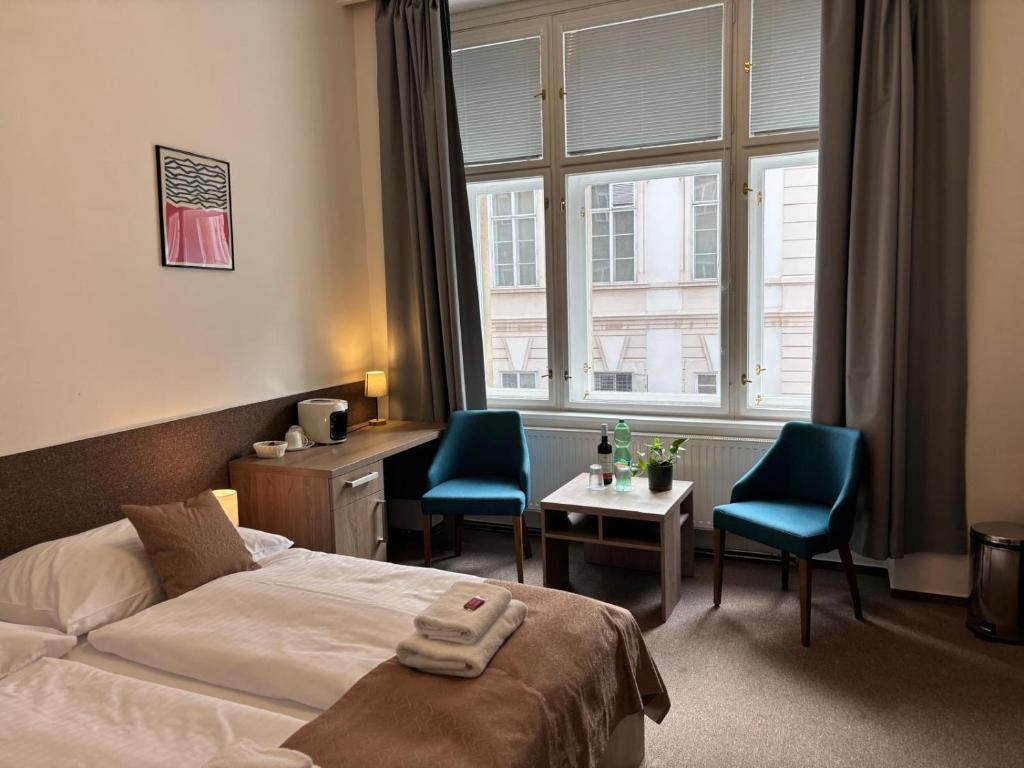 Apartments Embassy by LH - Resim 2