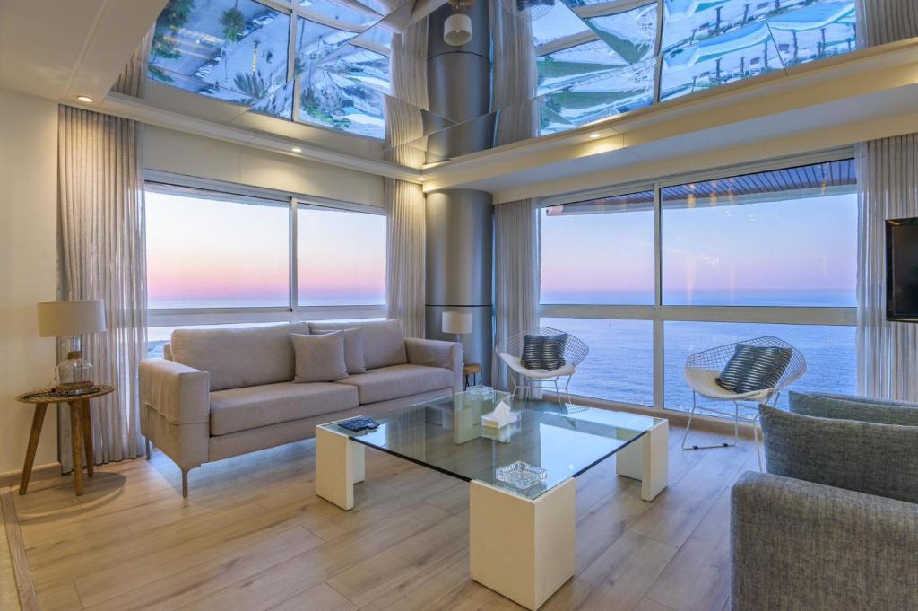 Posezení v ubytování Lahoya Suites
