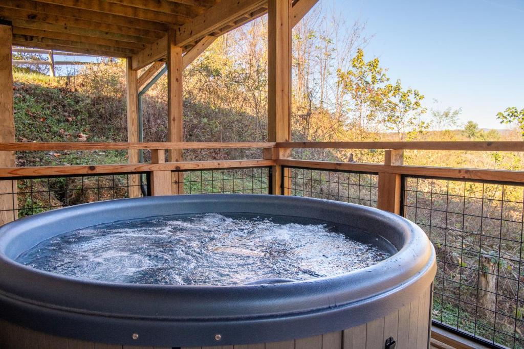 Φωτογραφία από το άλμπουμ του Cabin In The Mountains By Avada Properties σε Sevierville