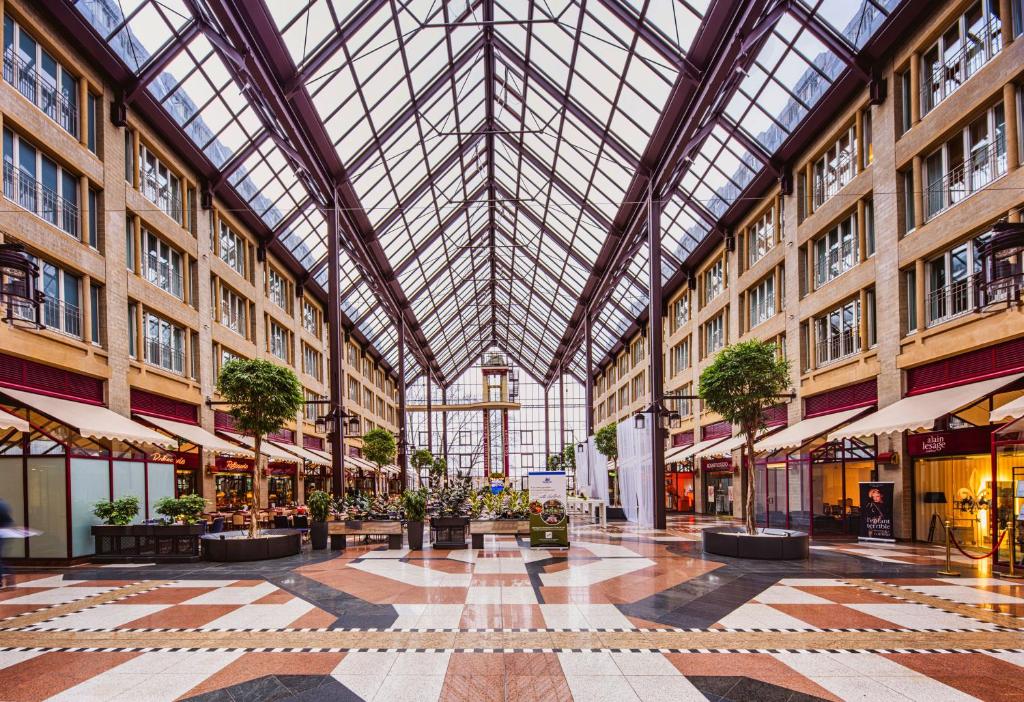 Maritim Hotel Köln - Resim 3