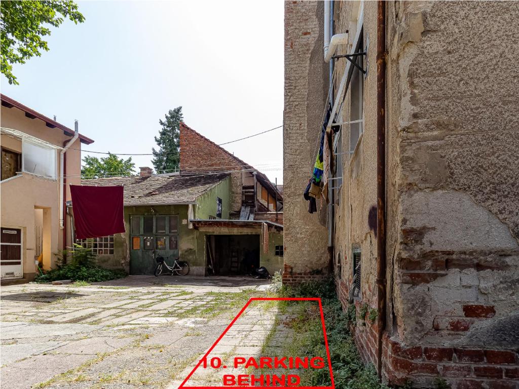 Budova, kde se apartmán nachází