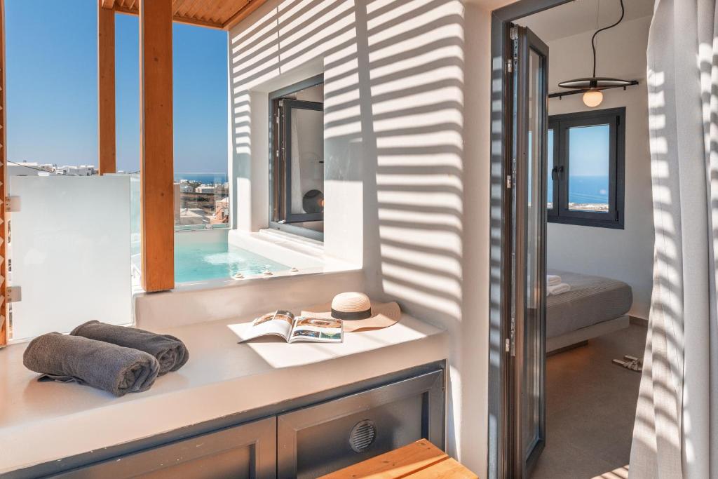 North Wind Luxury Suites - 12