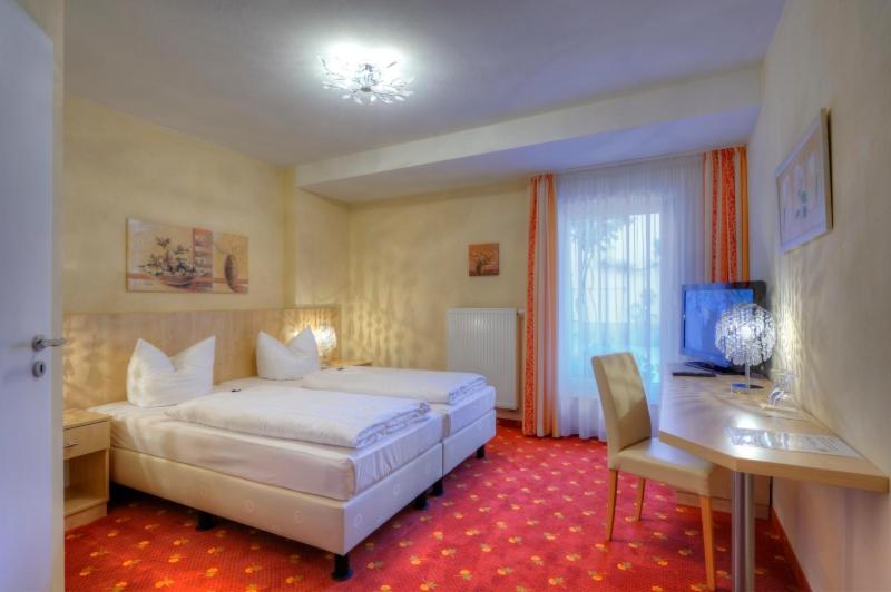 Hotel Altes Weinhaus - Standard Double Room