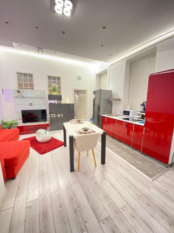 Kuchyňa alebo kuchynka v ubytovaní Budapest City center perfect location