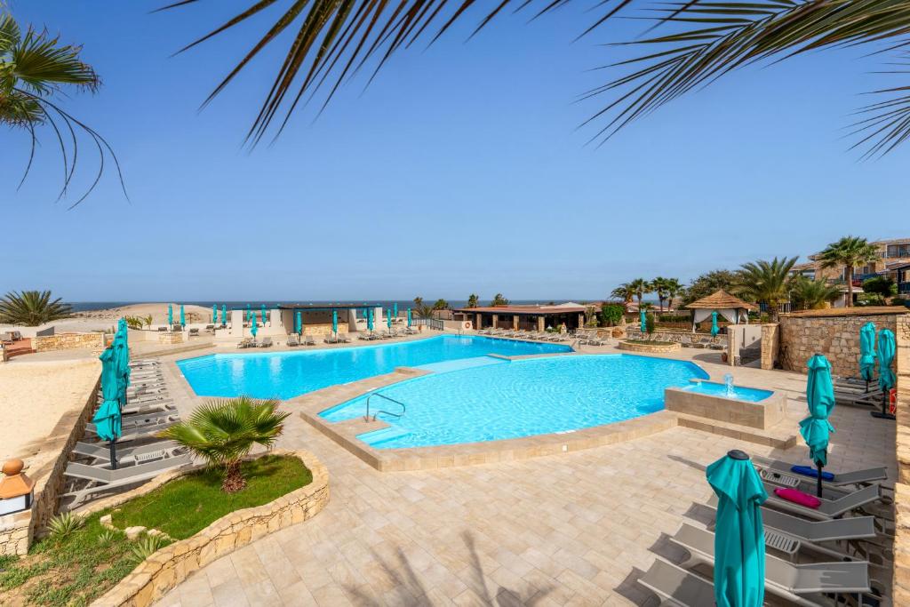 Bazén v ubytování Barceló Marine Boa Vista - Adults Only nebo v jeho okolí