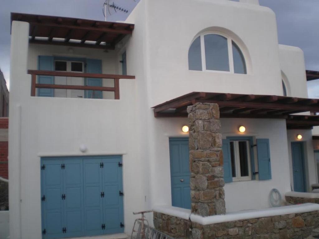 Gallery image of Authentic Cycladic 2Bd House in Mykonos Ano Mera in Ano Mera