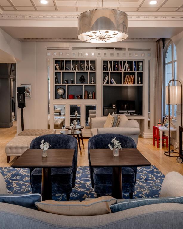 La Clef Louvre Paris by The Crest Collection - Resim 11