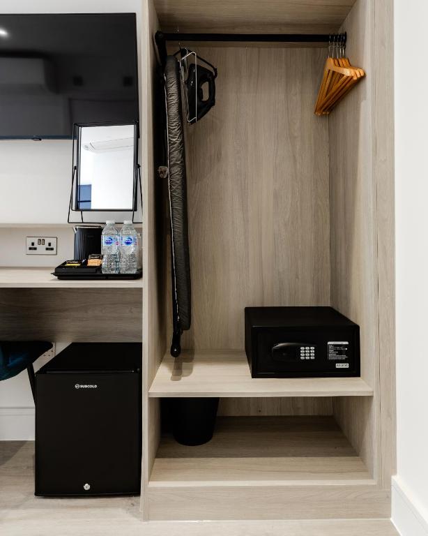 Upper Berkeley Hotel - Resim 25