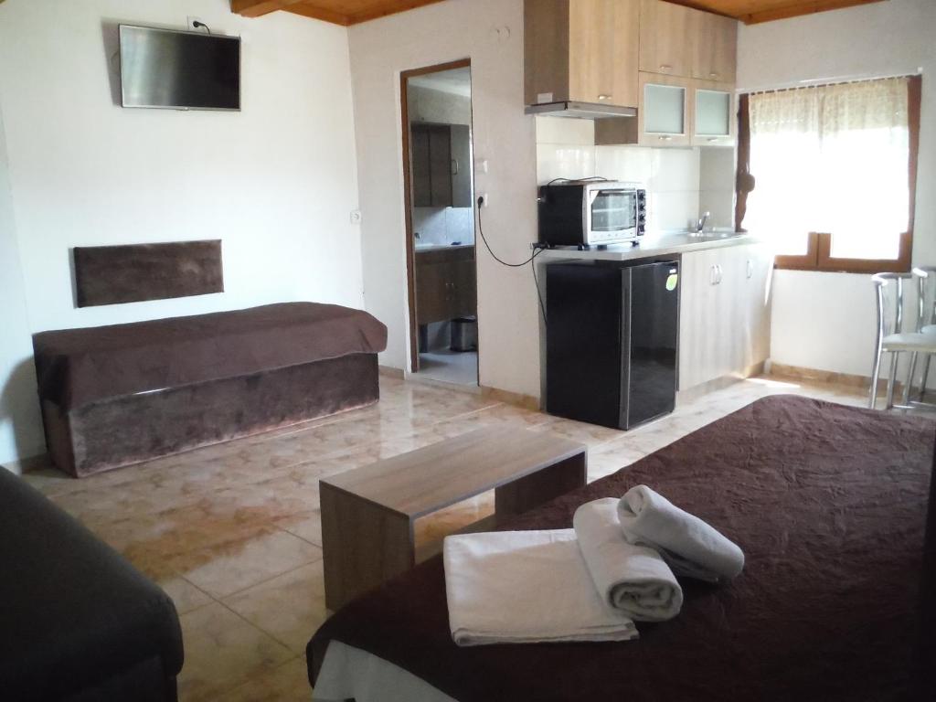 Edelweiss Studios - 3