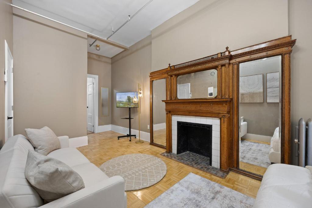Vintage Luxe NY - Designer Lofts & Apartments NYC photo