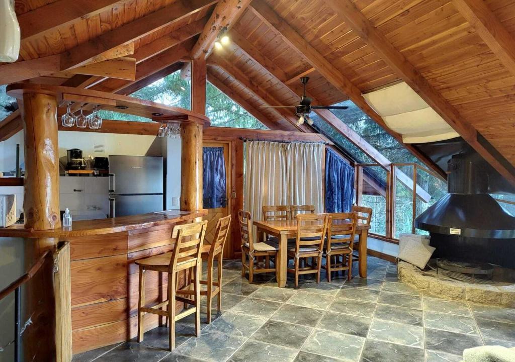 Kuchyň nebo kuchyňský kout v ubytování Costa Serena Aparts & Spa