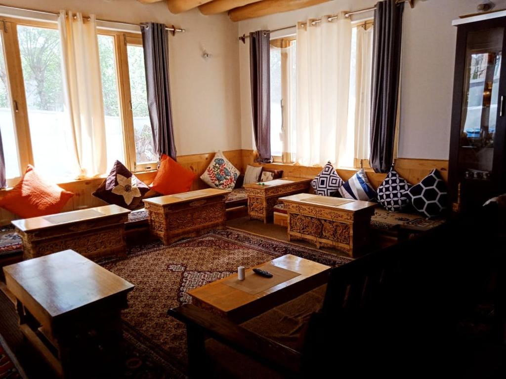 Posezení v ubytování Suku Villa