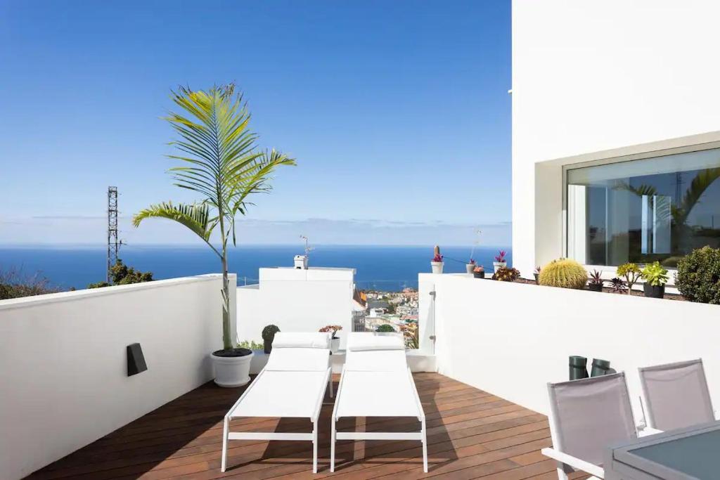 Fotografie z fotogalerie ubytování Amazing Santa Úrsula, Sea Views & Terrace v destinaci Santa Úrsula