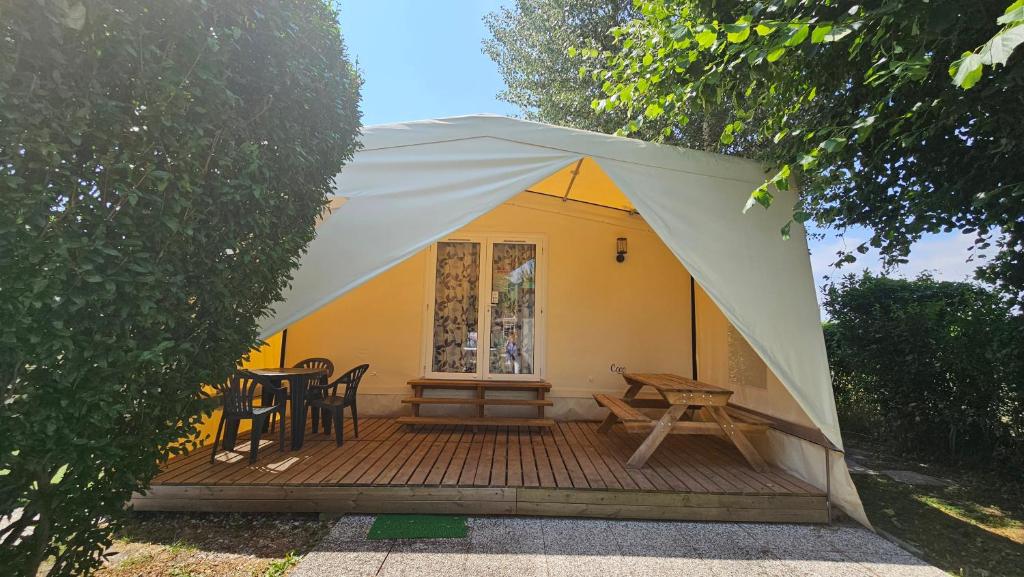 Aed väljaspool majutusasutust Camping Serenissima