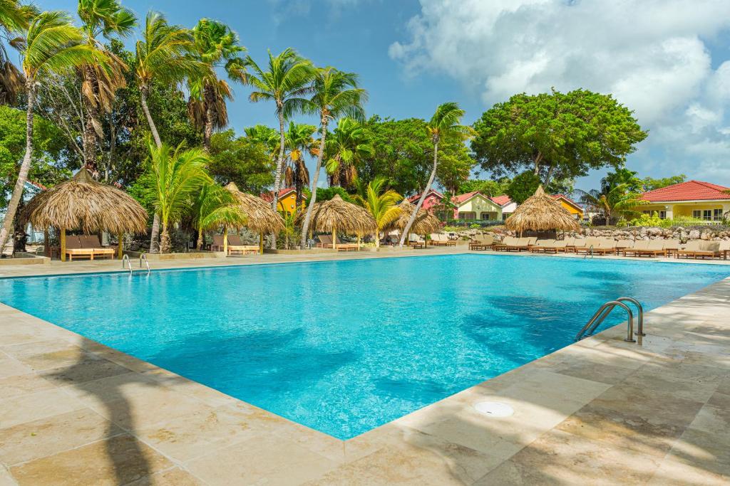 Bassein majutusasutuses Livingstone Jan Thiel Resort või selle lähedal