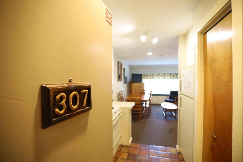Φωτογραφία από το άλμπουμ του Inns of WV 307, 2bd, WV σε Waterville Valley