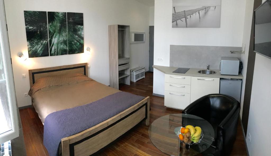 LITTLE PLAZA Appart'Hotel - Superior Studio