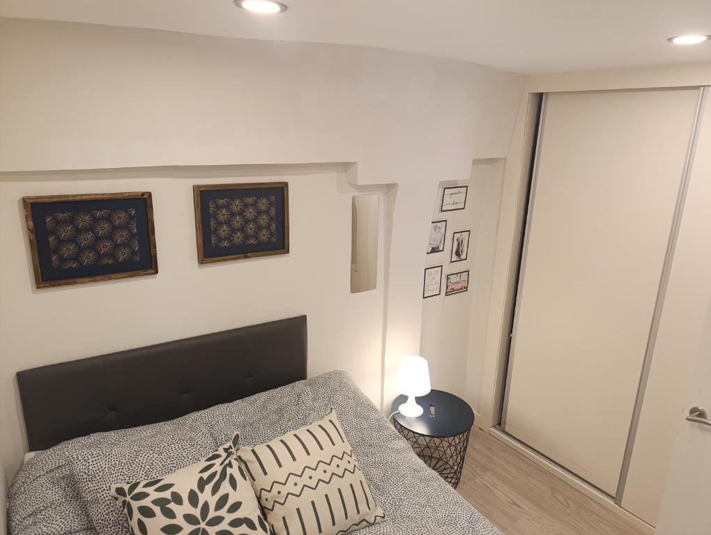 Posezení v ubytování Apartamento con encanto en Casco Histórico de Burgos