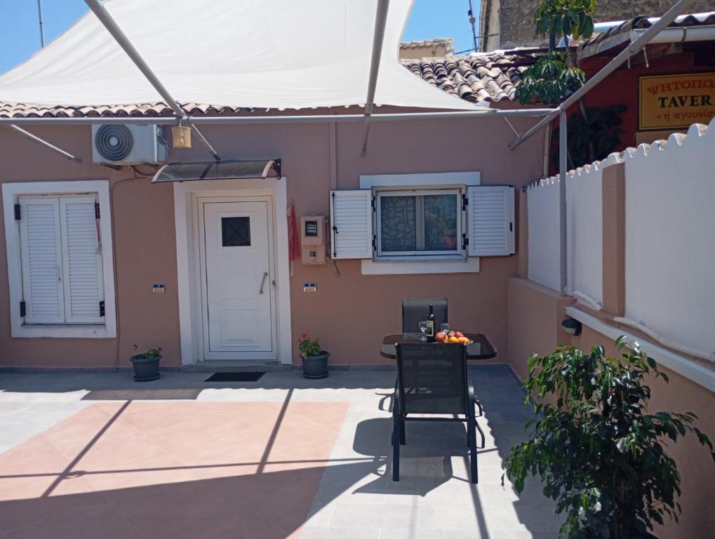 The building in which Az apartmant is located